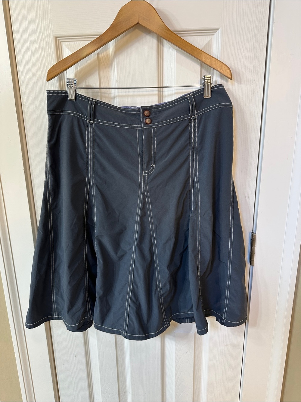 Athleta Whatever skort skirt size 14 Tall Gray Fun Flattering